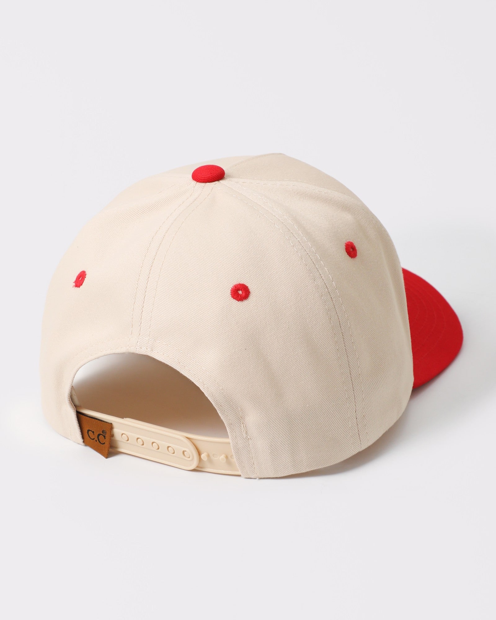 26-YKCC1942-RED-03