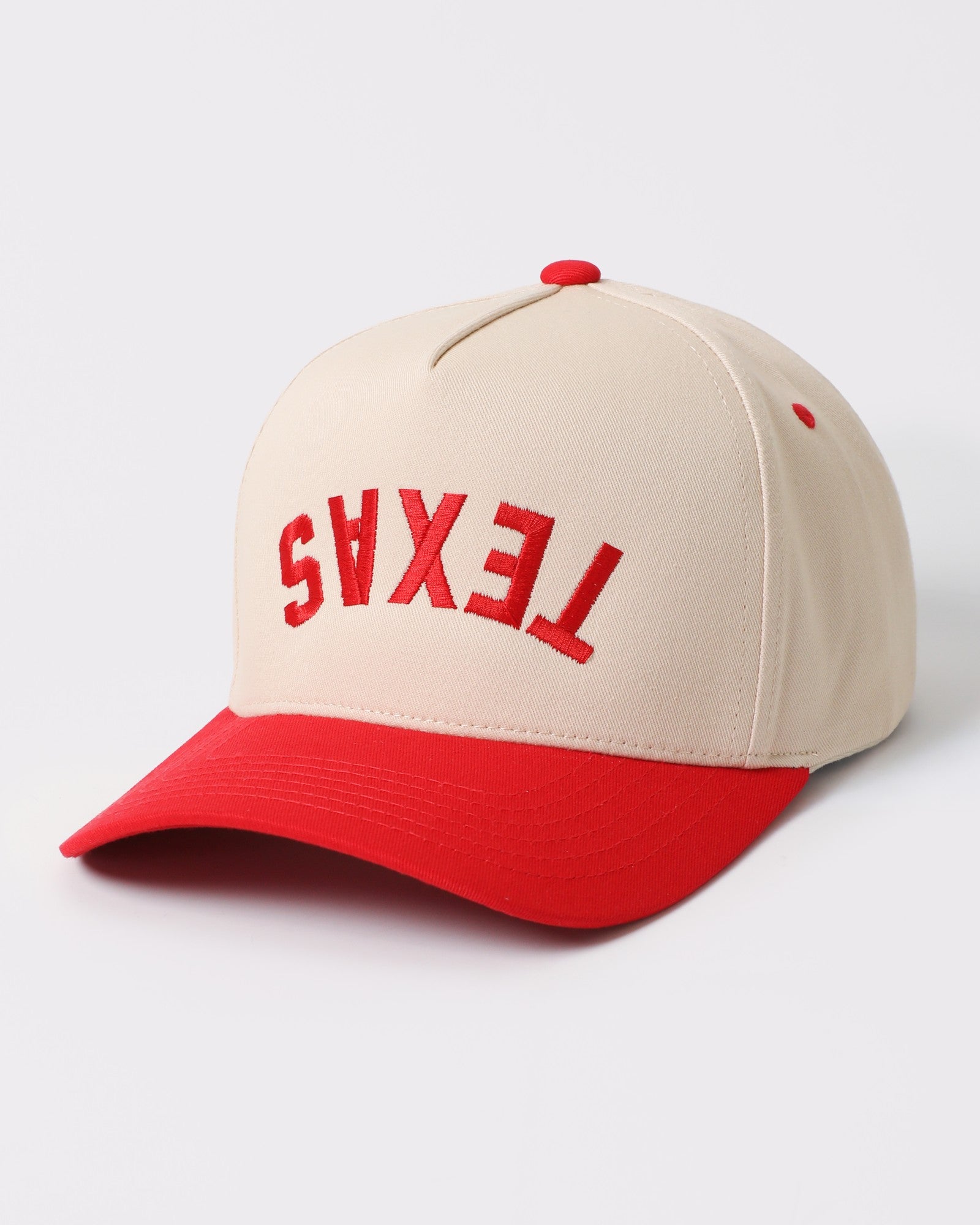 26-YKCC1942-RED