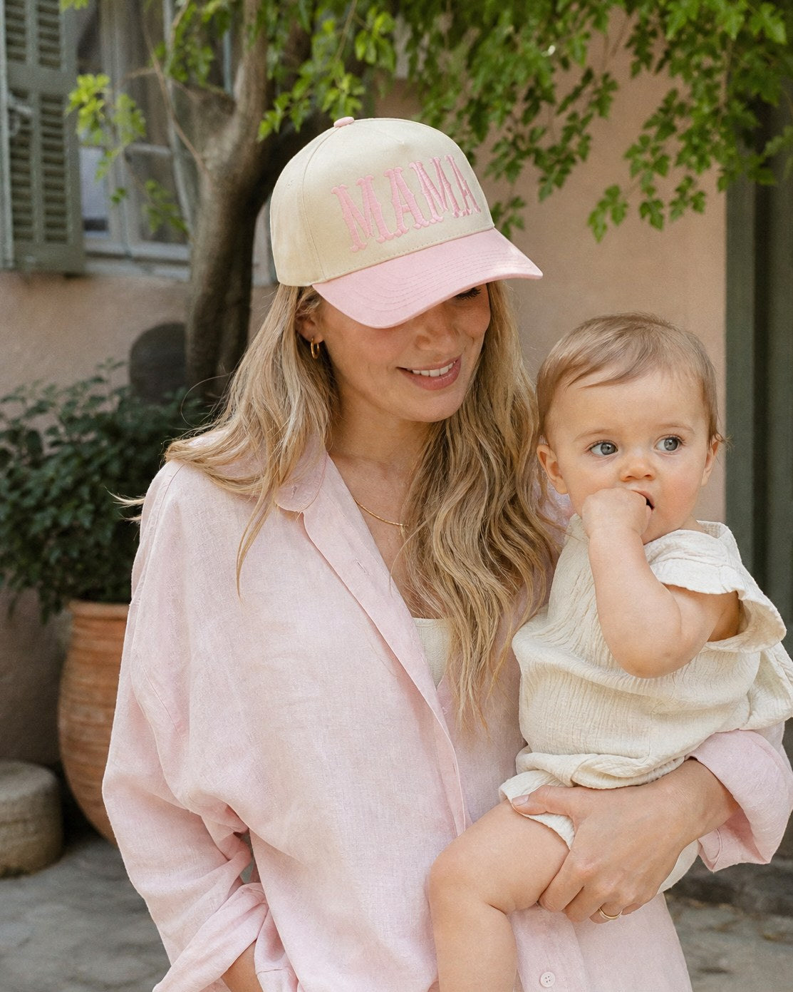 Mama Embroidered Two-Tone Cotton Cap