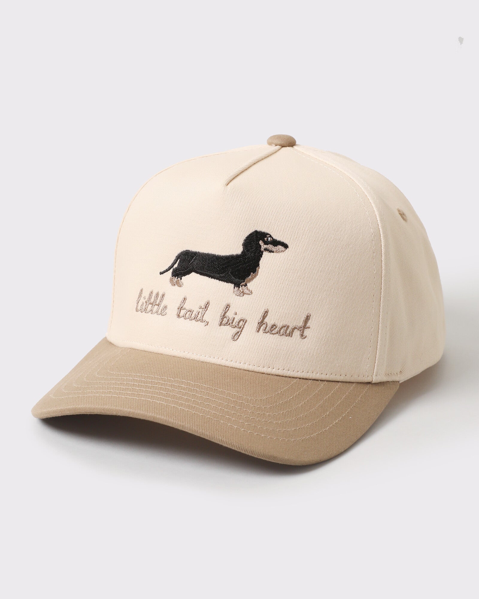 Little Tail Big Heart Dachshund trucker Beige